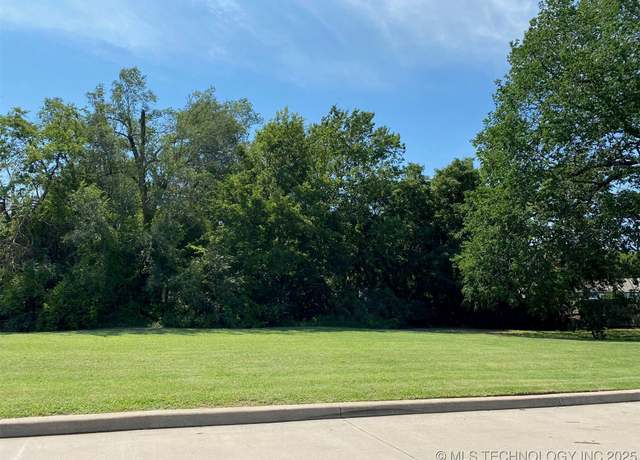 Property at 303 W 46th Pl N, Tulsa, OK 74126