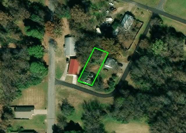 Property at 1304 Jackson St, Muskogee, OK 74401