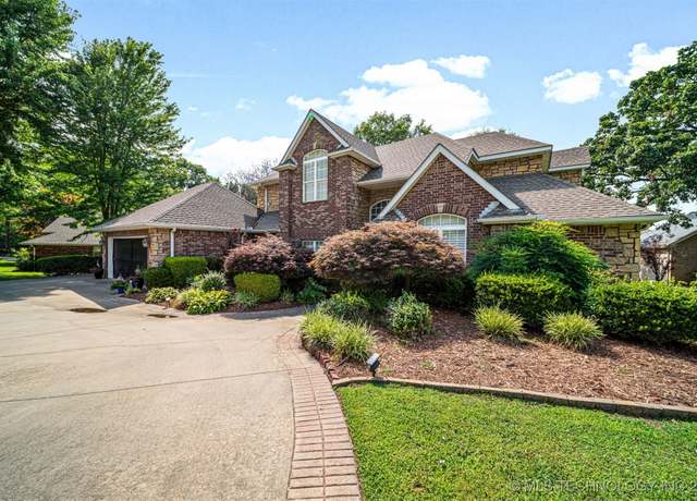 Property at 59386 E 288 Ct, Grove, OK 74344, 4 beds, 3.5 baths