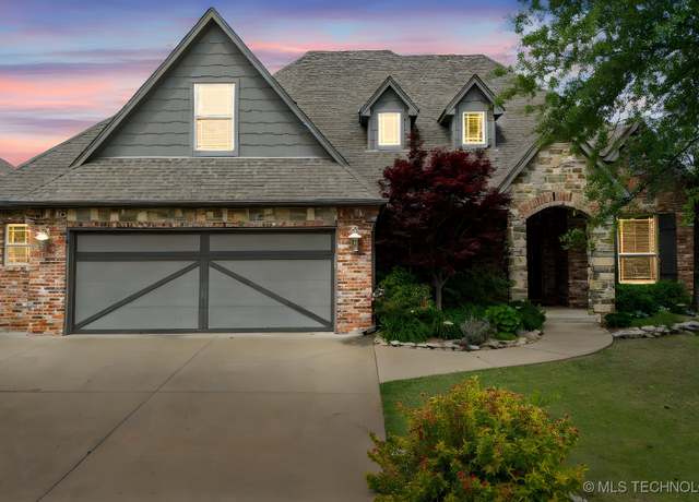 Property at 14342 S Florence Ave, Bixby, OK 74008, 4 beds, 3 baths