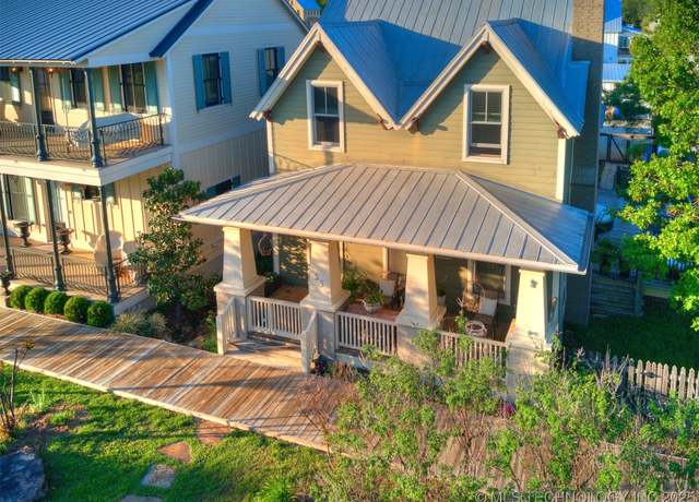 Property at 55 Boardwalk, Carlton Landing, OK 74432, 2 beds, 2.5 baths