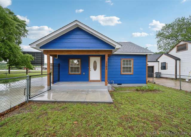 Property at 2303 W 40th St, Tulsa, OK 74107, 3 beds, 2 baths