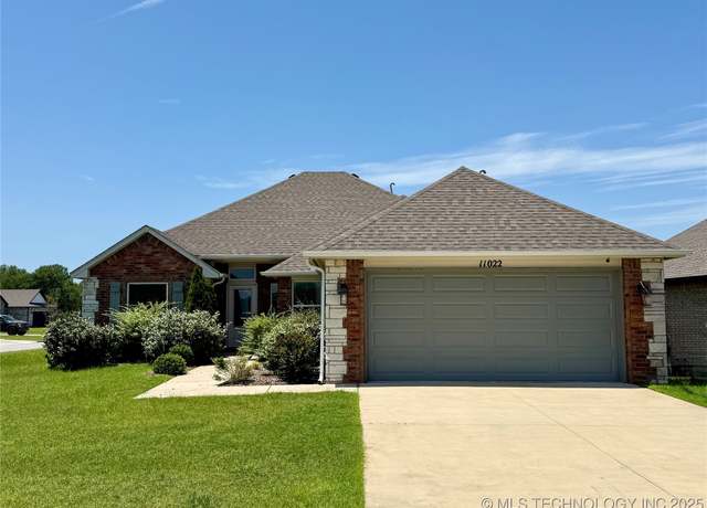 Property at 11022 S 276th EastAvenue, Coweta, OK 74429, 4 beds, 2 baths