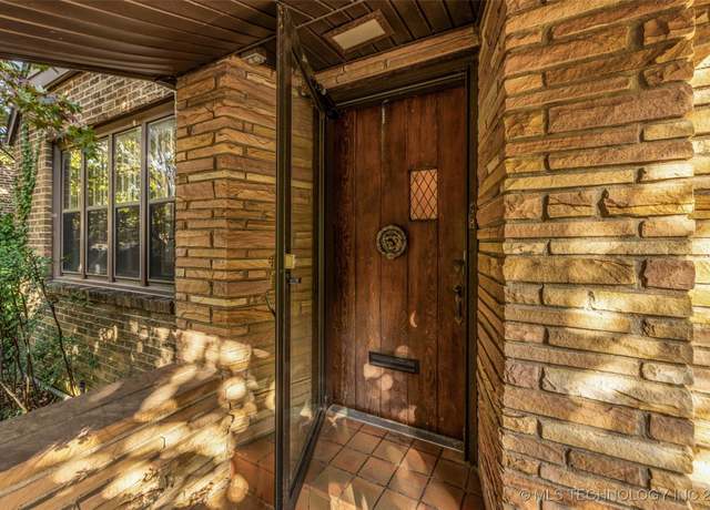 Property at 1613 Delaware Ave, Tulsa, OK 74104, 5 beds, 2.5 baths