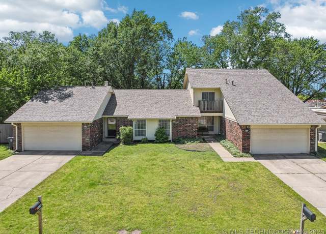 Property at 7112 S Darlington Ave, Tulsa, OK 74136, 5 beds, 4.5 baths