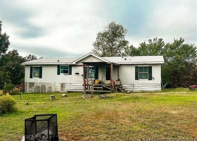 Property at 100602 S 4705 Rd, Sallisaw, OK 74955, 3 beds, 2 baths