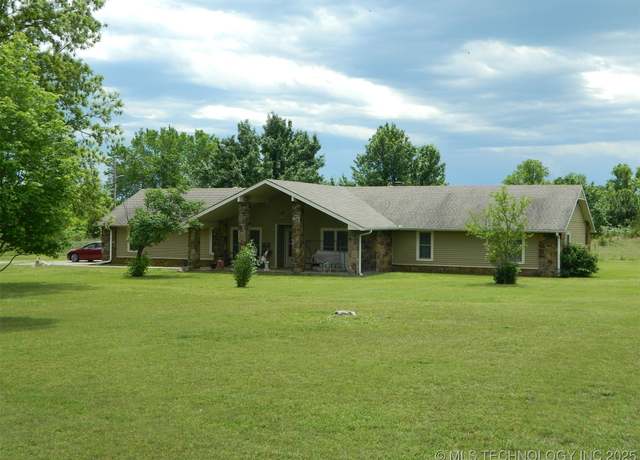 Property at 173 County Road 5305 Rd, Wynona, OK 74084, 4 beds, 2.5 baths