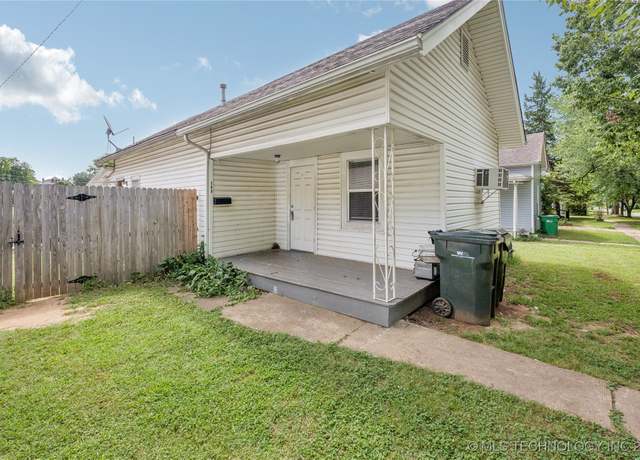 Property at 509 S Park St, Sapulpa, OK 74066, 2 beds, 1 bath