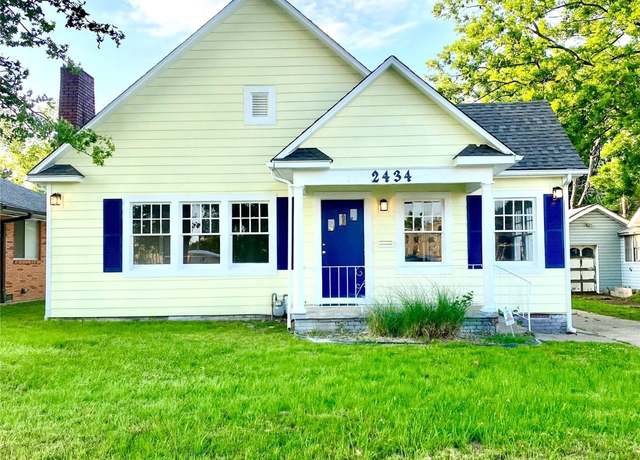 Property at 2434 W Broadway St, Muskogee, OK 74401, 2 beds, 1.5 baths