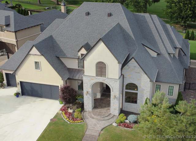 Property at 4301 S Mimosa Ave, Broken Arrow, OK 74011, 5 beds, 6 baths