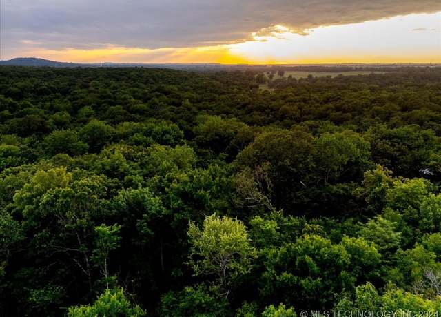 Property at 10 E Davis Field Rd, Muskogee, OK 74403