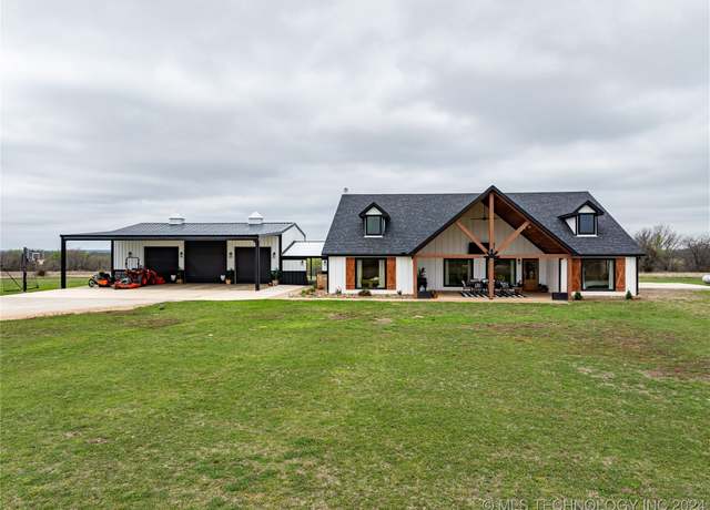 Property at 10189 Muncrief Rd, Kingston, OK 73439, 3 beds, 2 baths