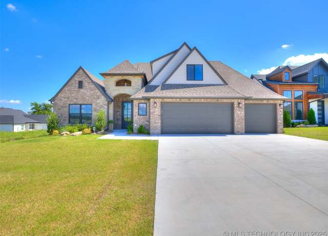 Property at 2512 E 135th Dr S, Bixby, OK 74008, 4 beds, 3.5 baths