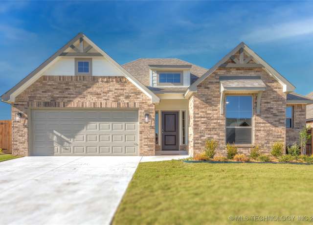 Property at 5110 S Everett Dr, Sand Springs, OK 74063, 3 beds, 2 baths