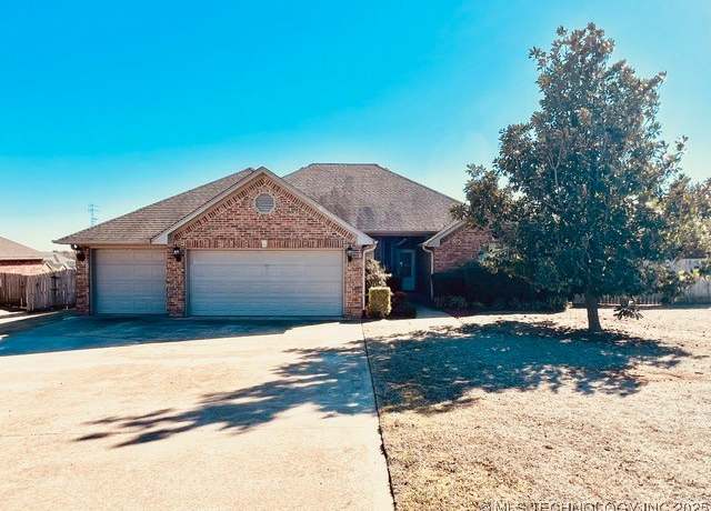 Property at 5905 Wilson, Durant, OK 74701, 4 beds, 2 baths