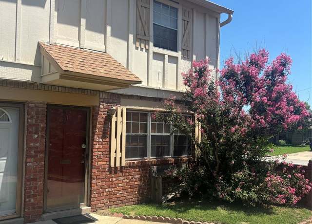 Property at 6140 S Madison Pl Unit A, Tulsa, OK 74136, 2 beds, 1.5 baths