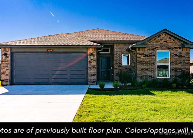 Property at 215 S 25th St, Collinsville, OK 74021, 3 beds, 2 baths