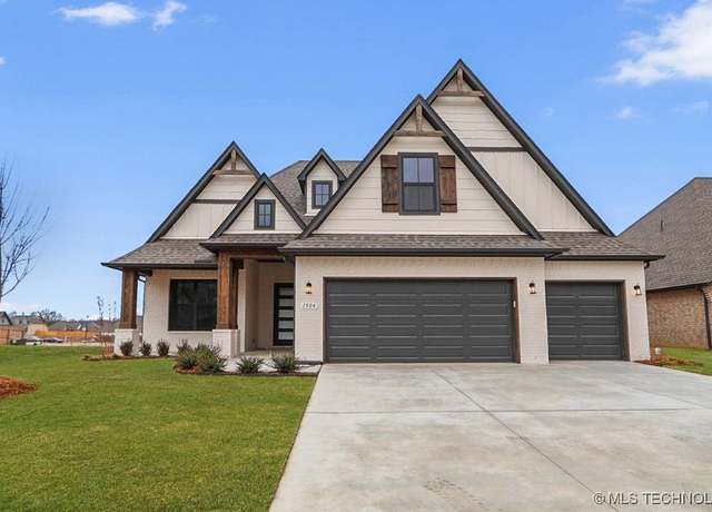 Property at 1504 N 72nd St, Broken Arrow, OK 74014, 3 beds, 3.5 baths