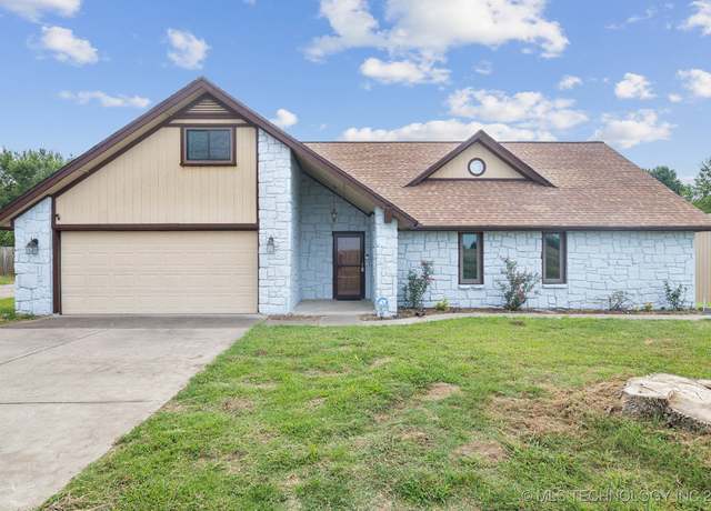 Property at 17670 S 280 Rd, Morris, OK 74445, 5 beds, 3 baths