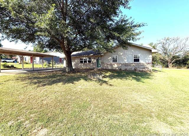 Property at 1508 Briarwood Ln, Henryetta, OK 74437, 3 beds, 1.5 baths