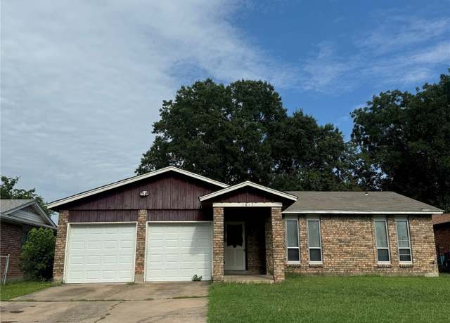 Property at 1817 S 119th East Pl E, Tulsa, OK 74128, 3 beds, 1 bath
