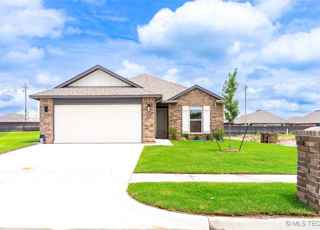 Property at 10905 S 272nd EastAvenue, Coweta, OK 74429, 3 beds, 2 baths