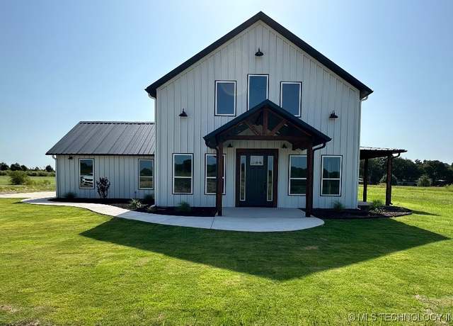 Property at 2920 Lago Vista Ln, Kingston, OK 73439, 4 beds, 3 baths