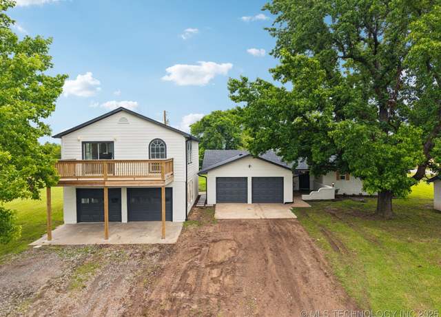 Property at 20861 E 161st St S, Broken Arrow, OK 74014, 4 beds, 3 baths