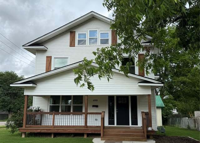 Property at 400 S Chickasaw Ave, Bartlesville, OK 74003, 3 beds, 2.5 baths