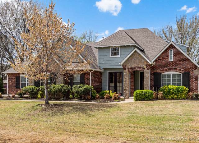 Property at 8420 N 68th EastAvenue, Owasso, OK 74055, 4 beds, 3.5 baths