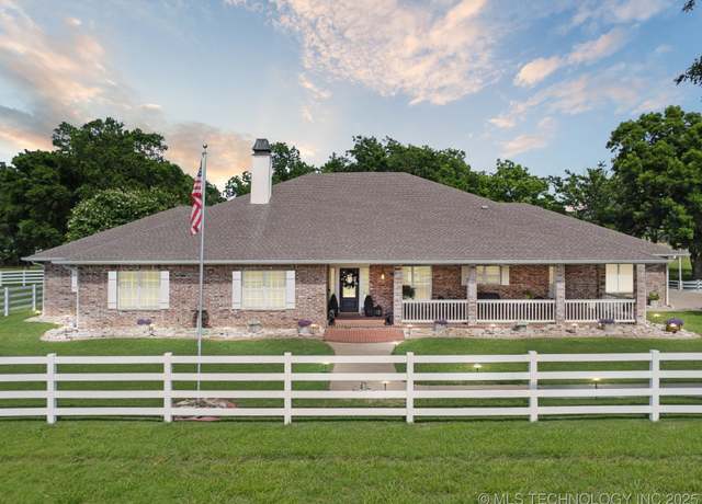 Property at 9149 S 305th East Ave, Broken Arrow, OK 74014, 3 beds, 3 baths