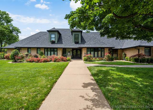 Property at 4728 S Atlanta Pl, Tulsa, OK 74105, 5 beds, 5 baths