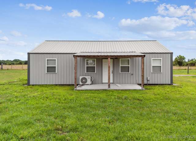 Property at 5499 S 4240 Rd, Chelsea, OK 74016, 1 bed, 2 baths