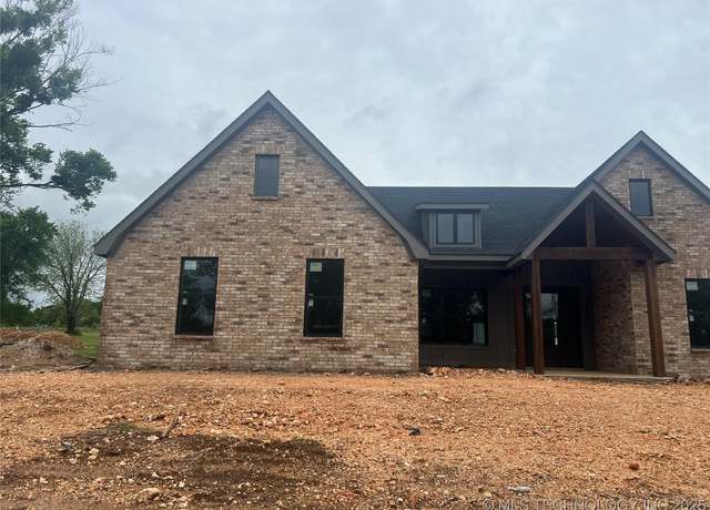Property at 16860 Sierra, Tahlequah, OK 74464, 3 beds, 2 baths