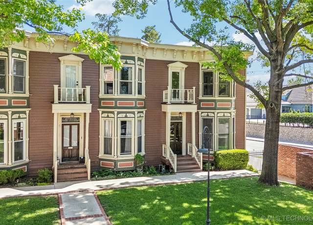 Property at 1639 S Lewis Ave #1639, Tulsa, OK 74104, 2 beds, 2.5 baths