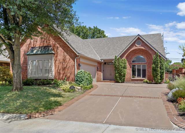 Property at 3429 E 58th Pl, Tulsa, OK 74135, 3 beds, 3.5 baths