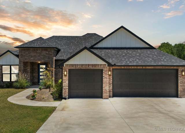 Property at 717 N 24th St, Collinsville, OK 74021, 3 beds, 2 baths