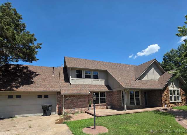 Property at 6103 S 223rd East Ave, Broken Arrow, OK 74014, 4 beds, 2 baths