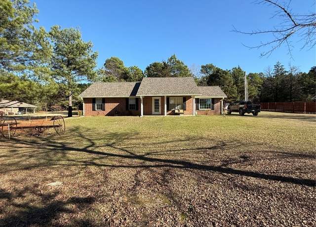 Property at 192216 N 4205 Rd, Antlers, OK 74523, 4 beds, 2 baths
