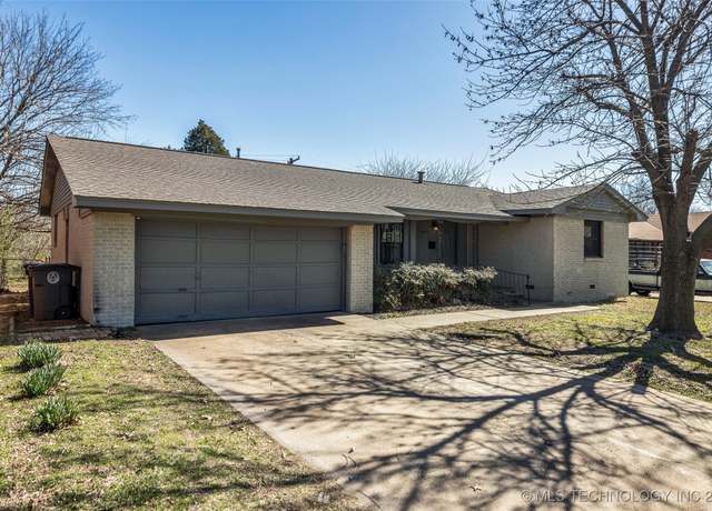 Property at 2649 S 74th East Ave, Tulsa, OK 74129, 4 beds, 2 baths