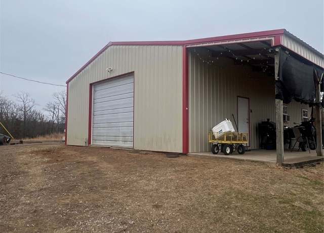 Property at 20990 S 200 Rd, Okmulgee, OK 74447, 2 beds, 1 bath