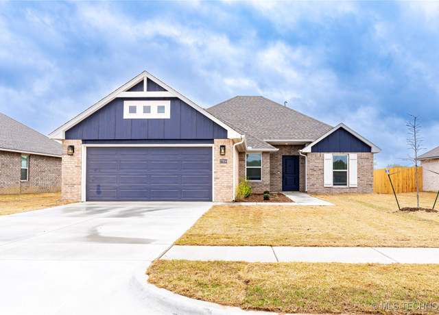 Property at 27850 E 109th Pl S, Coweta, OK 74429, 4 beds, 2 baths