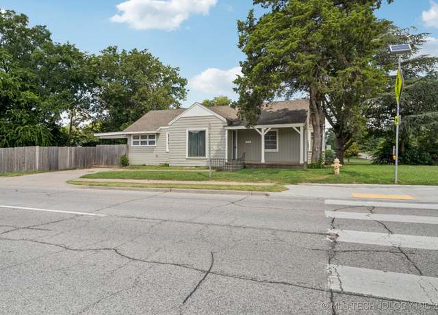 Property at 4119 E 15th St, Tulsa, OK 74112, 2 beds, 1 bath