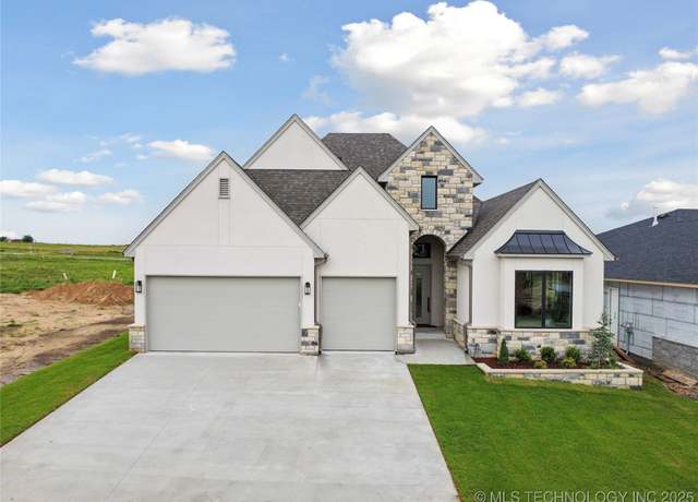 Property at 2607 E 135th Dr S, Bixby, OK 74008, 3 beds, 3.5 baths