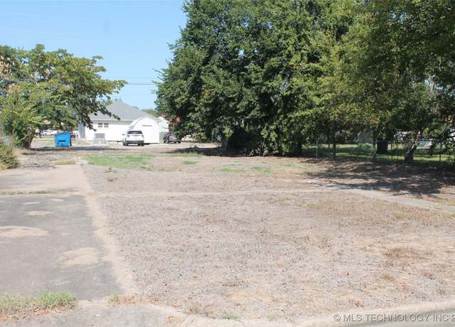 Property at 803 E Delaware Ave, Mcalester, OK 74501