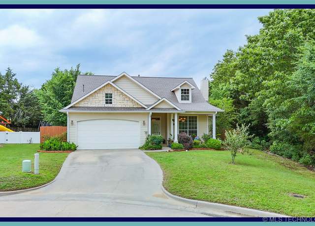 Property at 1318 Emily Ln, Ada, OK 74820, 3 beds, 2 baths