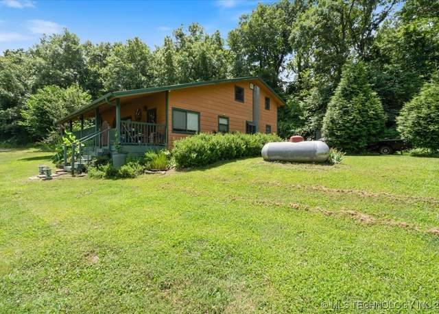 Property at 475891 E 653 Rd, Westville, OK 74965, 3 beds, 2.5 baths