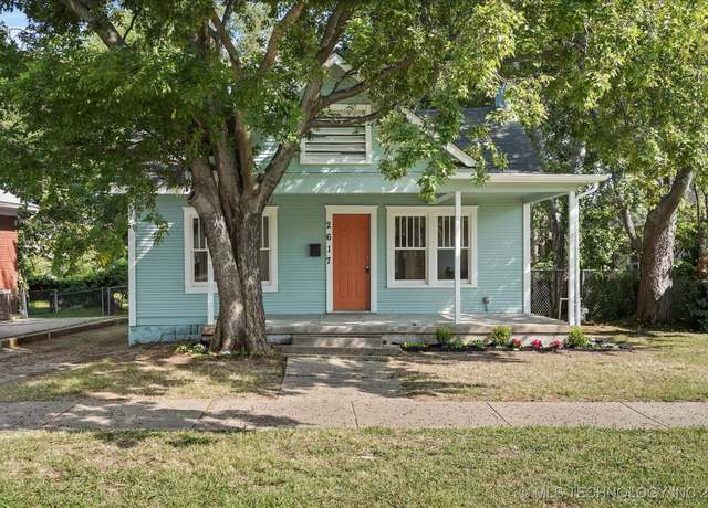 Property at 2617 E 10th St, Tulsa, OK 74104, 3 beds, 2 baths