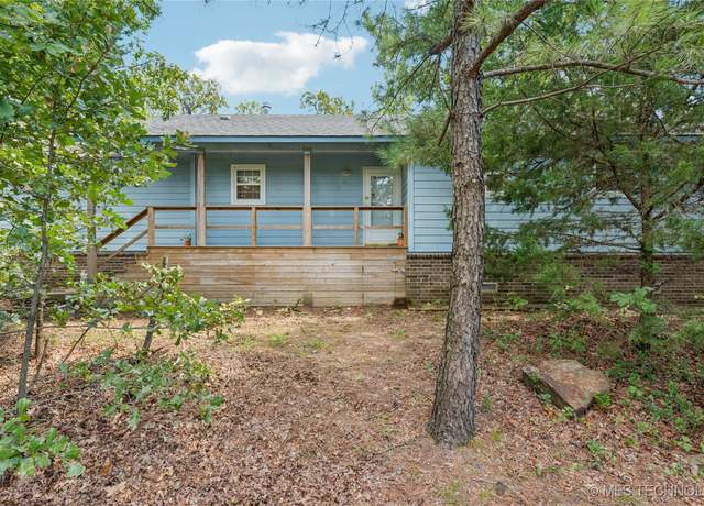 Property at 857 Bayshore Dr, Sand Springs, OK 74063, 3 beds, 2 baths