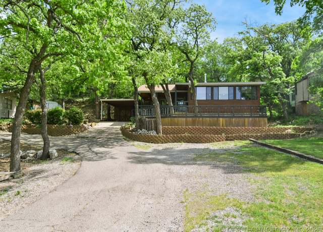 Property at 204 Club Lk, Ardmore, OK 73401, 1 bed, 2 baths